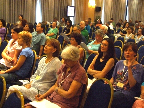 audience-b